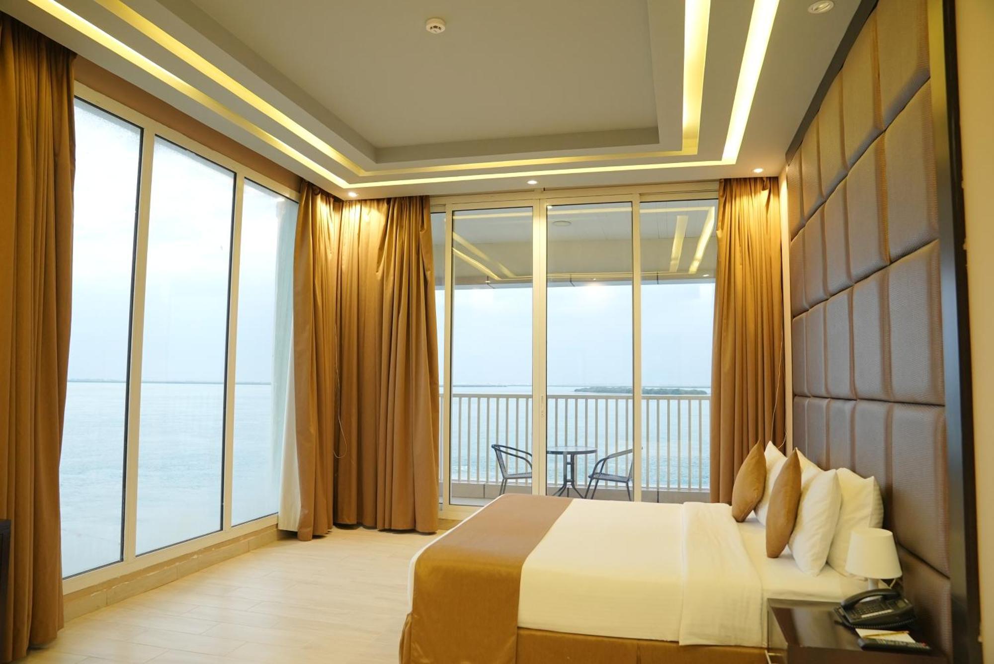 Flamingo Beach Hotel Umm al-Quwain Exterior foto